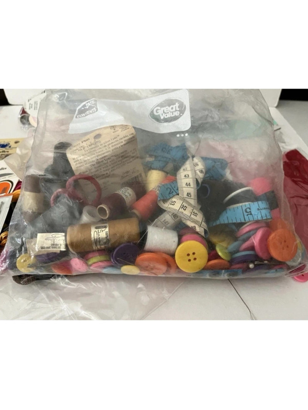 Lot Bulk Of Sewing, Notions, Ribbons, Needles, Pins, Buttons, Vintage Threads - Picture 8 of 8